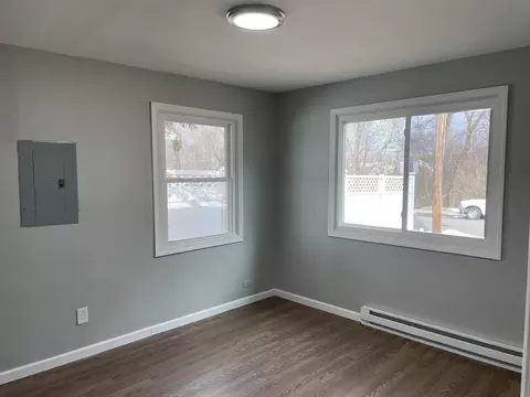 86 Fieldston St, Springfield, MA 01119 photo 9