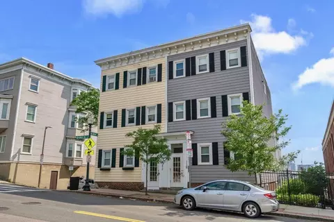 372 Bunker Hill St #1, Boston, MA 02129