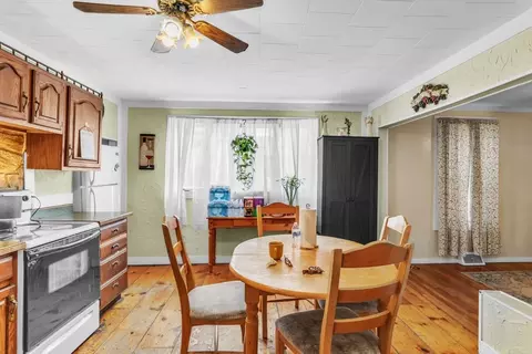194 Hamilton St, Worcester, MA 01604 photo 17