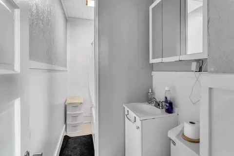 194 Hamilton St, Worcester, MA 01604 photo 37