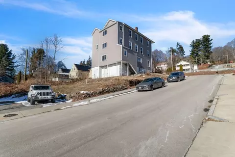 194 Hamilton St, Worcester, MA 01604 photo 39