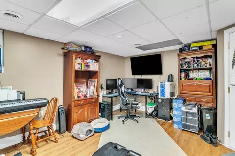 194 Hamilton St, Worcester, MA 01604 photo 4