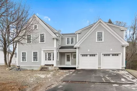 33 Independence Ln, Hingham, MA 02043