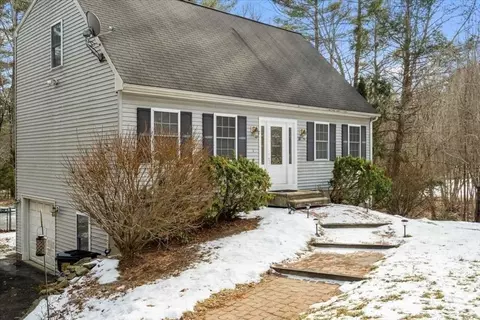 38 Intervale Rd, Dudley, MA 01571 photo 4