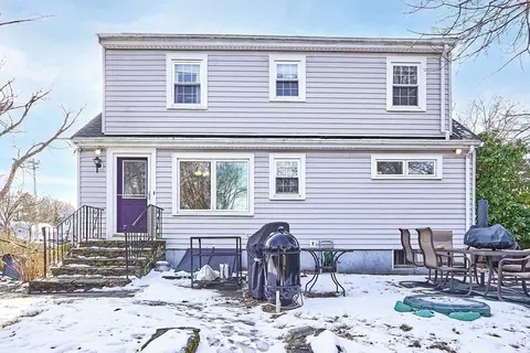 Exterior - 5 Acushnet Ave, Worcester, MA 01606 photo 2 of 5