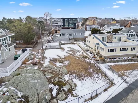 6 Brewsters Ln, Gloucester, MA 01930 photo 8