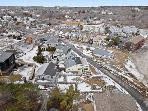 6 Brewsters Ln, Gloucester, MA 01930 photo 6