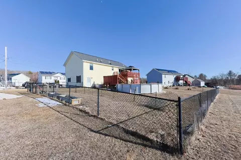 2 Dominique Dr, Webster, MA 01570 photo 33