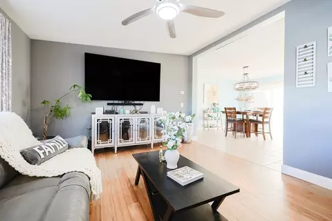 2 Dominique Dr, Webster, MA 01570 photo 5