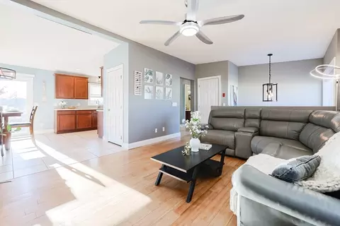 2 Dominique Dr, Webster, MA 01570 photo 6