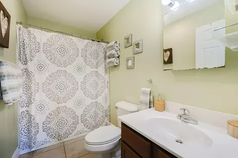 2 Dominique Dr, Webster, MA 01570 photo 22