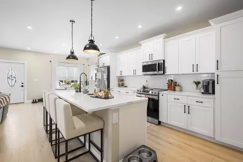 Kitchen - 40 Bates, Framingham, MA 01702 photo 3 of 4