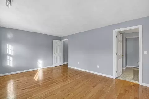 Bedroom - 5 Apple Ridge Rd #5, Maynard, MA 01754 photo 3 of 5