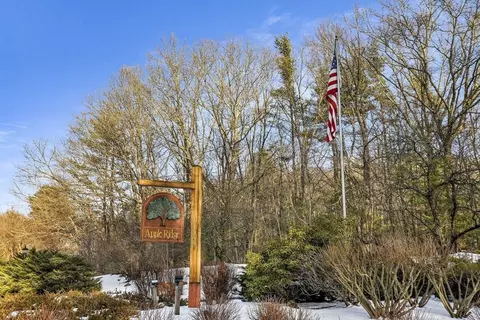 View/Area - 5 Apple Ridge Rd #5, Maynard, MA 01754 photo 1 of 2