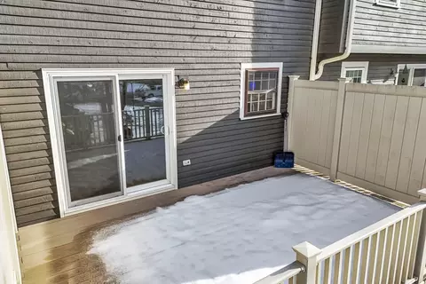 Exterior - 5 Apple Ridge Rd #5, Maynard, MA 01754 photo 3 of 4