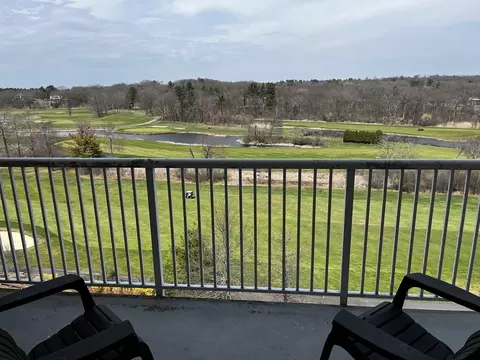 38 Village Rd #601, Middleton, MA 01949