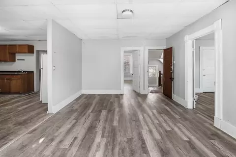 72 Waverly St, Springfield, MA 01107 photo 15