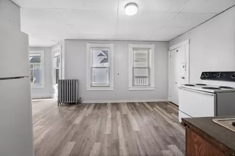 72 Waverly St, Springfield, MA 01107 photo 18