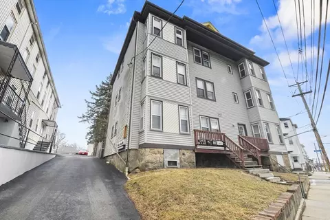 490 Eastern Ave, Fall River, MA 02723 photo 4