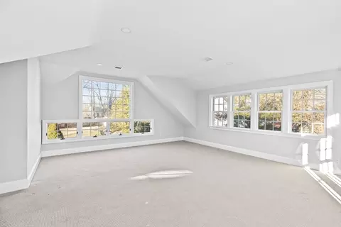 Bedroom - 5 New Towne Dr, Hingham, MA 02043 photo 6 of 7