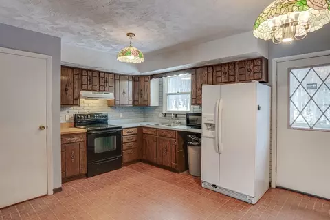 170 State, Phillipston, MA 01331 photo 3