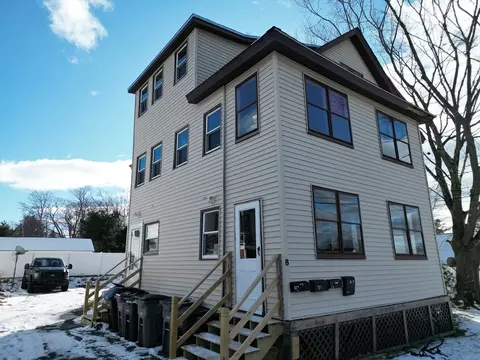 Exterior - 8 2nd St, Gardner, MA 01440 photo 4 of 7