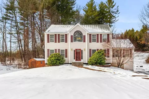 142 Old Derry Rd, Hudson, NH 03051