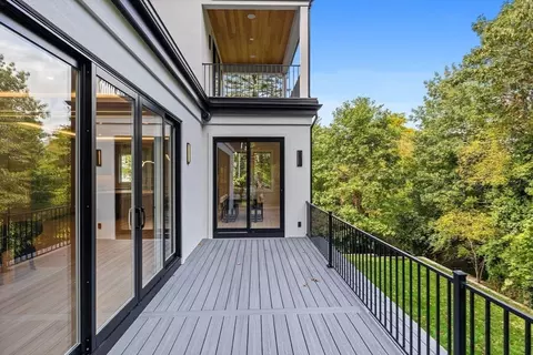 Exterior - 28 Petrini Cir, Needham, MA 02492 photo 2 of 4