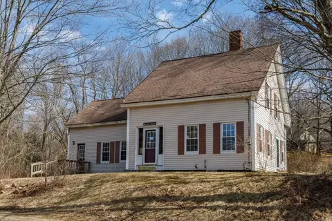 40 Hill St, Winchendon, MA 01475