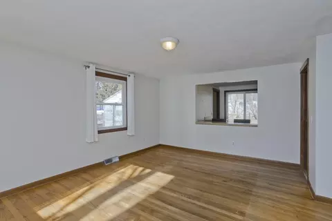 78 Helberg Rd, Springfield, MA 01128 photo 5