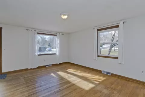 78 Helberg Rd, Springfield, MA 01128 photo 7