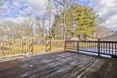78 Helberg Rd, Springfield, MA 01128 photo 35