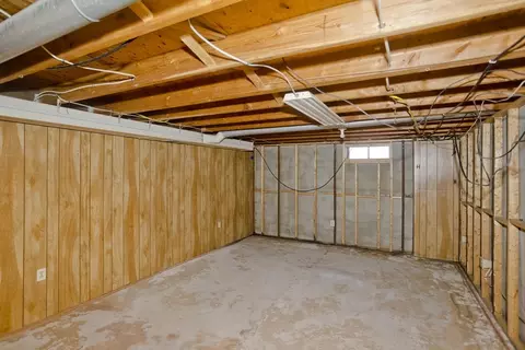 78 Helberg Rd, Springfield, MA 01128 photo 31