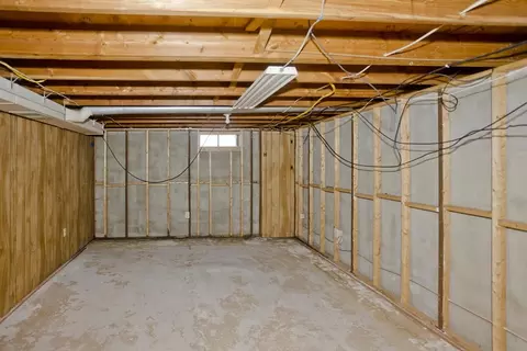 78 Helberg Rd, Springfield, MA 01128 photo 32