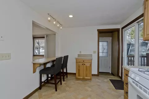 78 Helberg Rd, Springfield, MA 01128 photo 11
