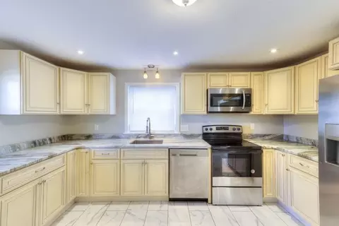 3 Maranda St, Worcester, MA 01604 photo 7