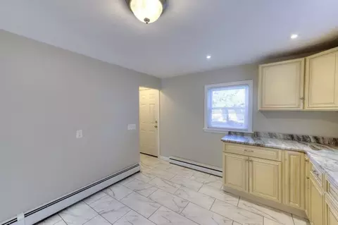 3 Maranda St, Worcester, MA 01604 photo 11