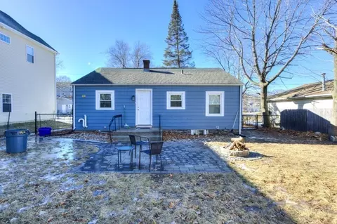 3 Maranda St, Worcester, MA 01604 photo 4