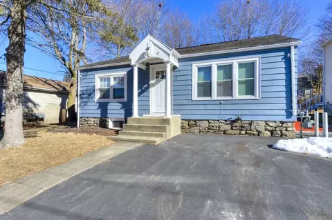 3 Maranda St, Worcester, MA 01604 photo 2