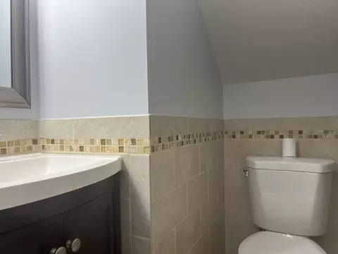 Bath - 21 James St, Worcester, MA 01603 photo 3 of 4