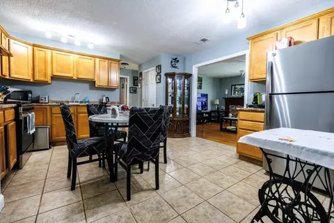 260 Fountain St #C5, Fall River, MA 02721 photo 3