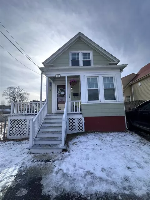 25 Essex St, Swampscott, MA 01907