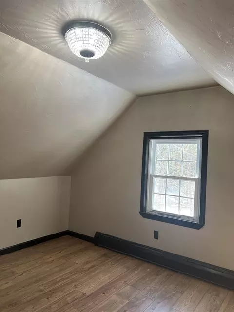 91 Holt Rd, Ashburnham, MA 01430 photo 12