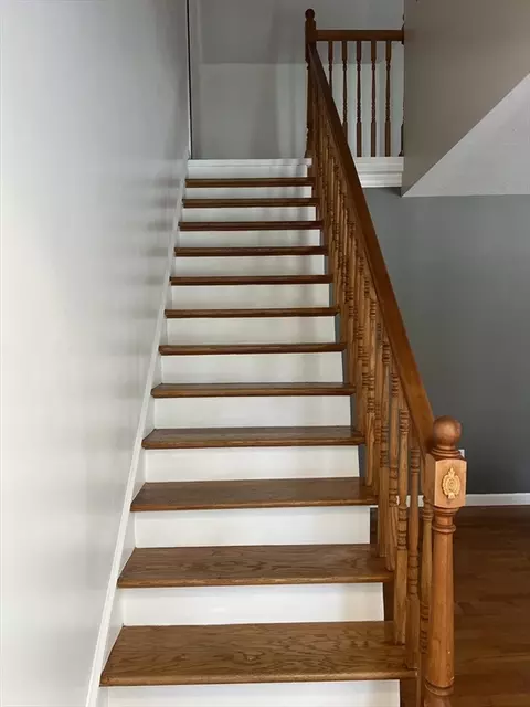 91 Holt Rd, Ashburnham, MA 01430 photo 4