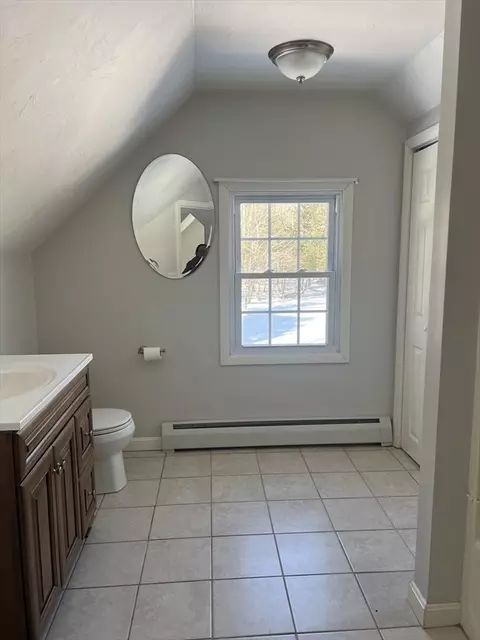 91 Holt Rd, Ashburnham, MA 01430 photo 14