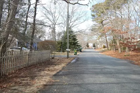 41 Pine Crst, Barnstable, MA 02632 photo 3