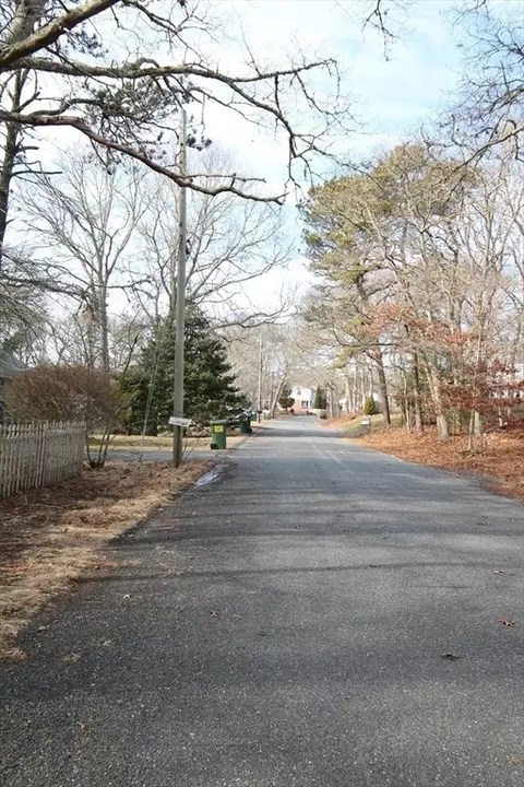 41 Pine Crst, Barnstable, MA 02632 photo 4