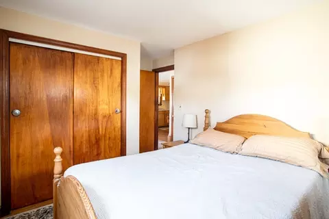 535 Jackson St, Fall River, MA 02721 photo 12