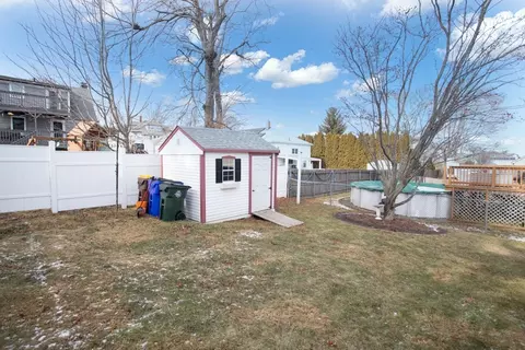 535 Jackson St, Fall River, MA 02721 photo 6