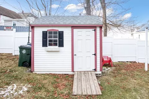 535 Jackson St, Fall River, MA 02721 photo 5